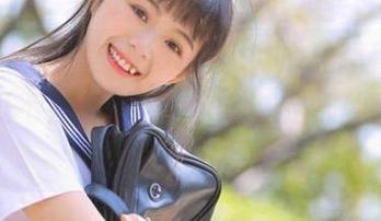 登录355fun,心里想着:今天的瓜不会特别酸吧?希望是那种火味滴了点蜜的那种!