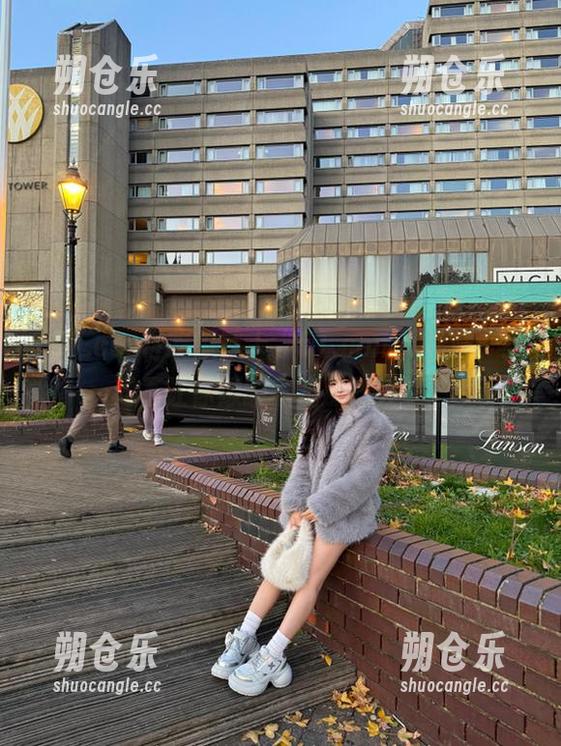 51.com 吃瓜就上“51.com”网站,绝对不让你像酸牛奶那样失望。