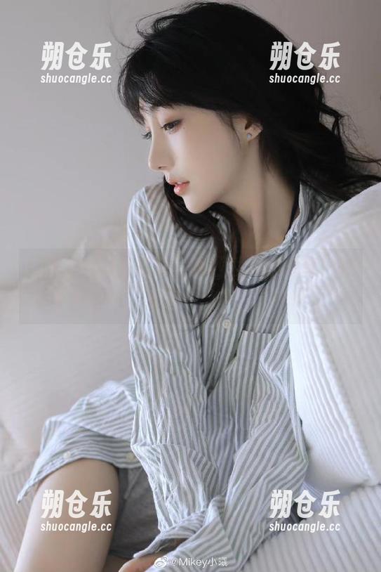 51.com 免费的好东西就该被分享!在“51.com”里偷了一嘴,太过瘾了!