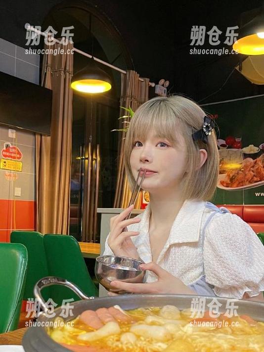 51吃瓜 欢迎来到51吃瓜首页:黑料网让人眼花,我的瓜都吃不完了!