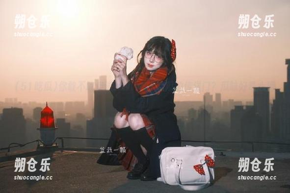 51吃瓜 你敢不敢走进www.51吃瓜的传送门?瓜味好奇心满满!