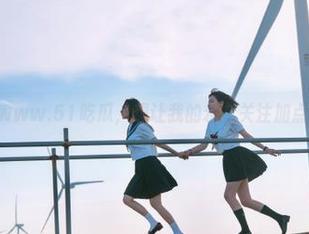 www.51吃瓜,想让我的永久关注加点戏,嘻嘻!
