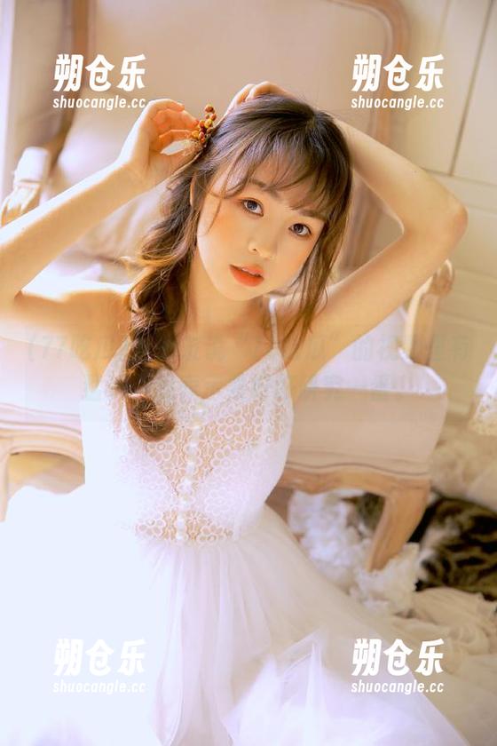 听朋友说“77吃瓜”的视频里有猛料，我表示要好好研究一番。