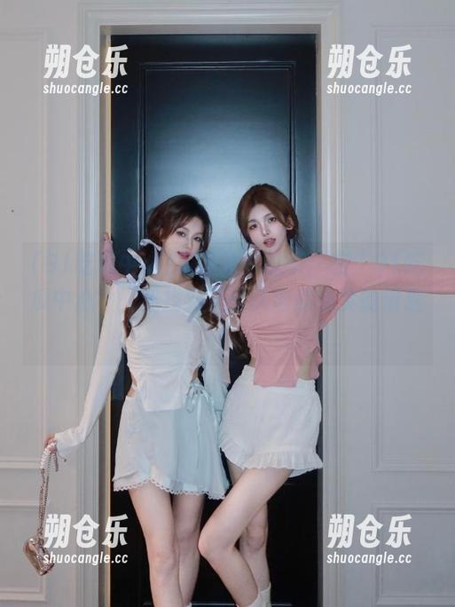 91吃瓜中心 瓜田李下的事:在“91吃瓜中心”,我找到了永久逃离现实的钥匙!