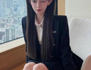 直播就该看“91吃瓜网”发布的内容，在线观看刺激，还能调节一下我的脸色