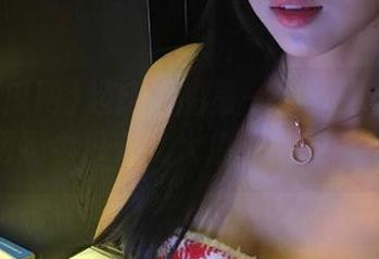 起床后的第一件事:在91吃瓜网刷今日永久大瓜,哈哈哈哈!
