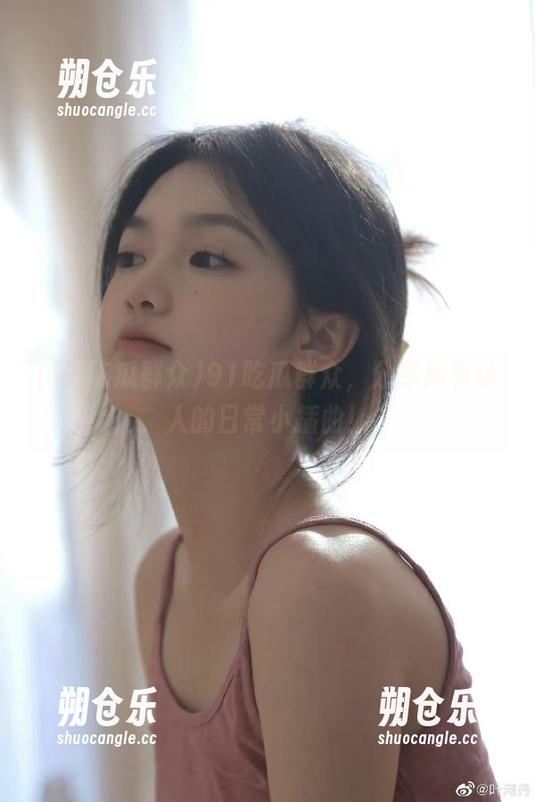 91吃瓜群众 91吃瓜群众,分享所有迷人的日常小插曲!