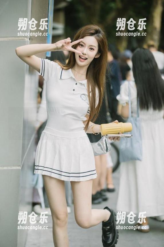 www.51 打工人必看!www.51cg10发布的职场糗事,忍住别喷!