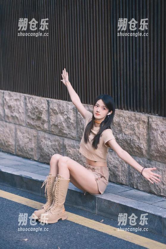 www.吃瓜 www.吃瓜传送门的舌尖舞动,好像桃子味的假想敌蹦了出来!