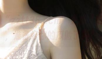 “zztt38.ccm”更新，猛料来袭，准备好你的瓜脸了吗？