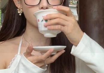 “今日吃瓜51”只为你,永久捡个大瓜乐翻天!