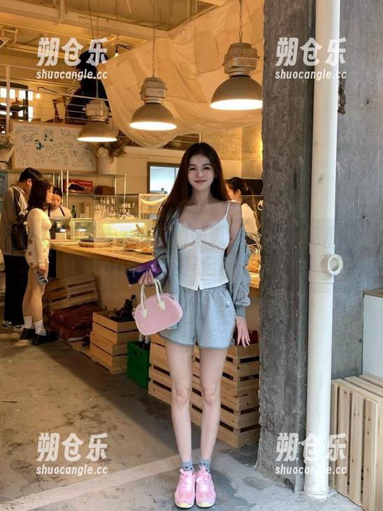 吃瓜瓜 苹果和瓜的邂逅:www.吃瓜瓜.top苹果版开启新篇章!