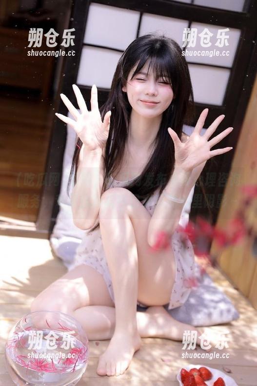 吃瓜网 喂喂,吃瓜网发布免费心理咨询服务,专帮你剖析今日大瓜的心里阴影~