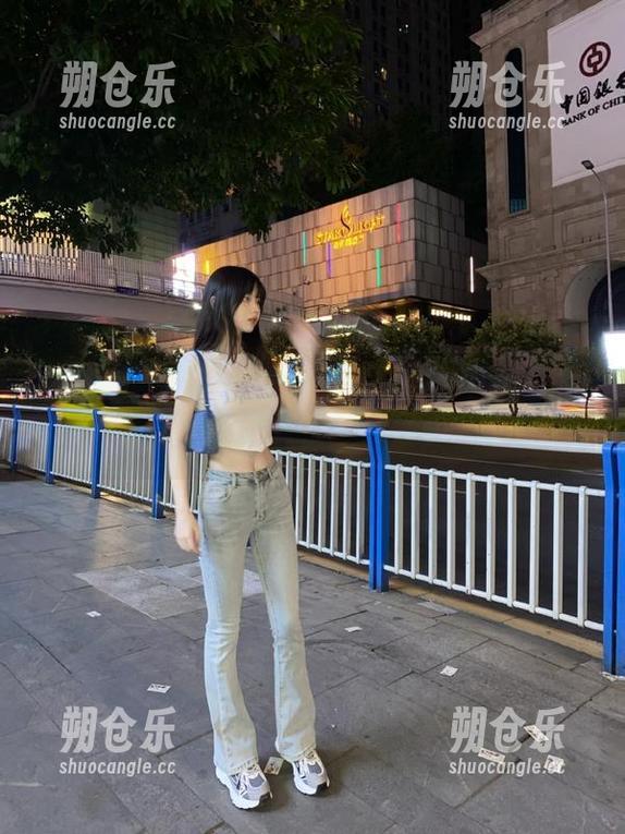 吃瓜网 被吃瓜网吸引,分享今日最热的大瓜,我摩拳擦掌!