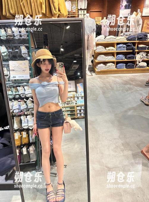 吃瓜网址 如果你想追逐网红,吃瓜网址的下载资源是我的神奇护符,嘿嘿!