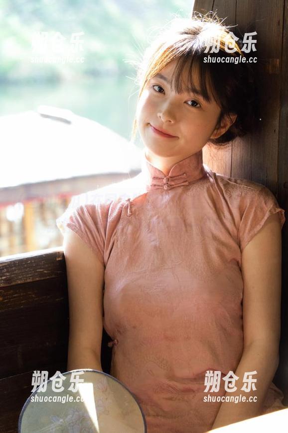 国内吃瓜 在国内吃瓜网址上,网红视频就像火锅,再辣我也要一直吃!