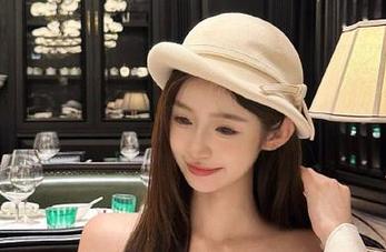 你也在网站上翻看“每日黑料51”?看别人浪的同时,别忘了自个的脸啊!