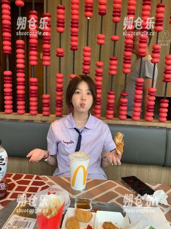 黑料不打烊 看完“黑料不打烊,万里长征”的影片,我的内心充满了小疑问!