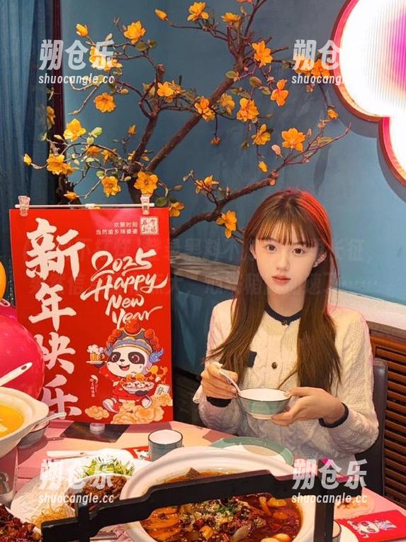 黑料不打烊 登录黑料不打烊,万里长征,果然信息量有点大,心跳稍微加速了……