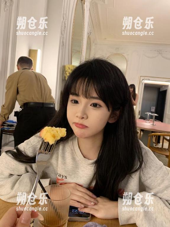 黑料正能量 有人问孤独是什么,我说是:黑料正能量免费更新不打烊!