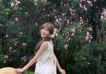 “黑料正能量”网站的贴吧里,梗都能拯救宇宙啊!