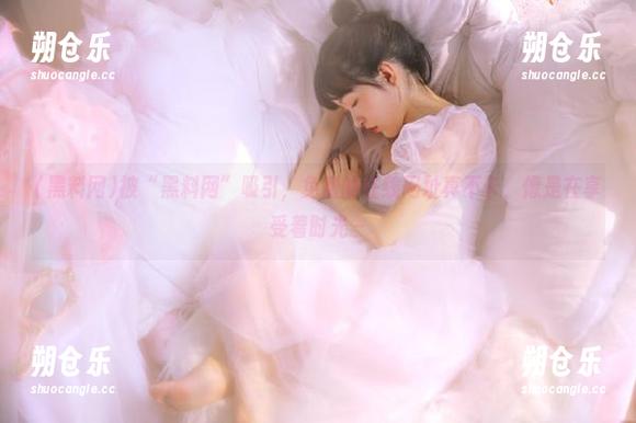 被“黑料网”吸引，免费的在线网址真不卡，像是在享受着时光～