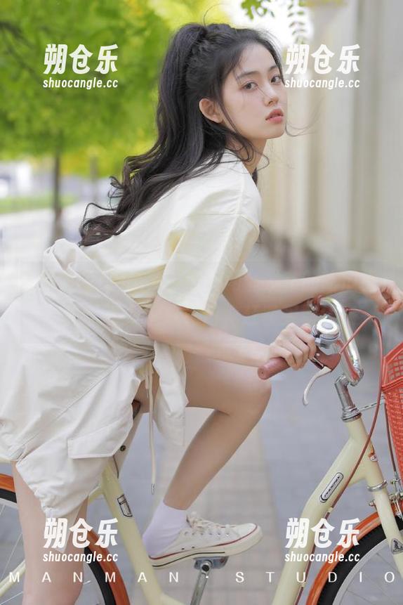 别怂，“黑料网”发布的吃瓜指南，要是能成热门，赶紧买票！