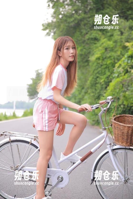 在黑料网苹果版，在线看不仅是获取信息，还能顺便挖掘你的八卦基因！